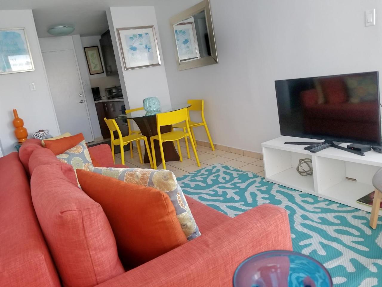 Beachfront Coral Beach Condo San Juan Ngoại thất bức ảnh